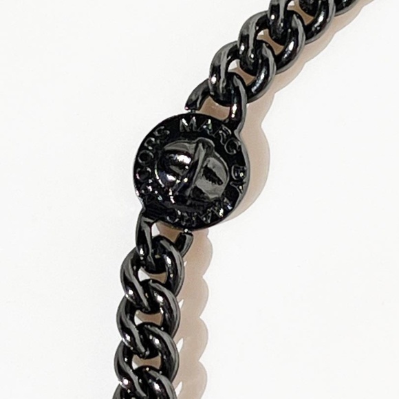 MARC JACOBS Turn-Lock Station Necklace & 2 Stud Earrings NWOT - Picture 7 of 13